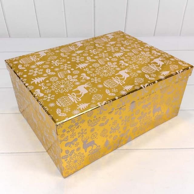 Подарочная коробка Новогодняя сказка, Золото, Металлик, 23*16,5*9,5 см Подарочная коробка Новогодняя сказка, Золото, Металлик, 23*16,5*9,5 см