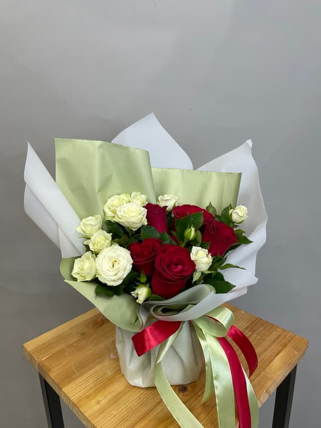Композиция Революционная 90019062 Композиция Революционная 90019062