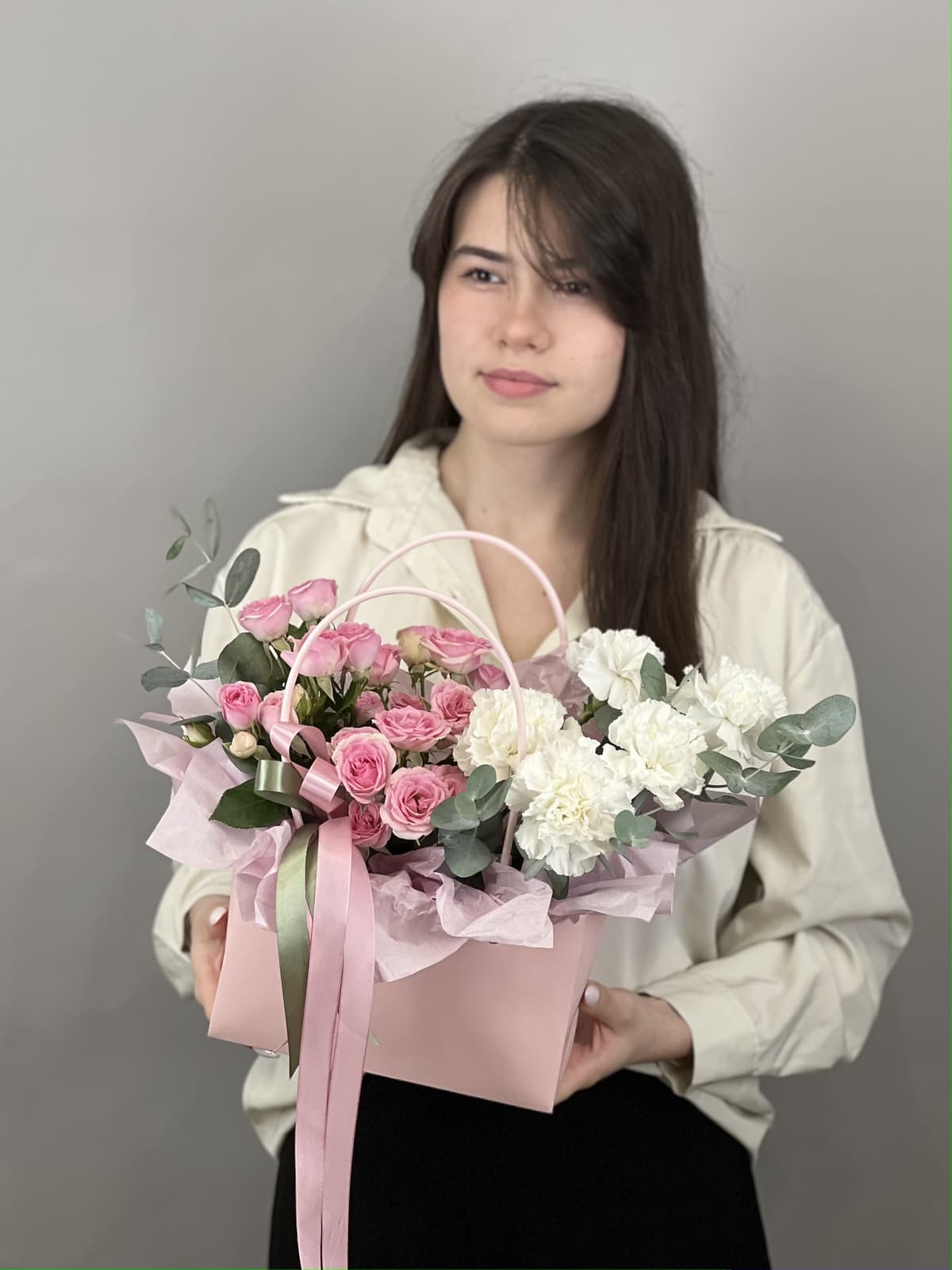 Нежная композиция "Клубника со сливками"
