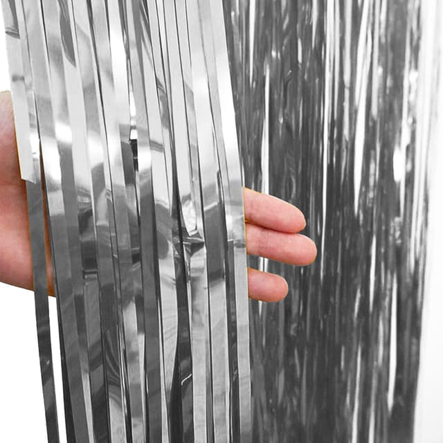 Занавес "Дождик" Серебряный 2,4 м*0,91 м / 1 шт. / Занавес "Дождик" Серебряный 2,4 м*0,91 м / 1 шт. /